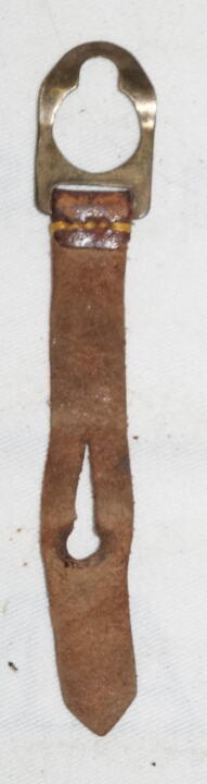 Brass and leather frog adapter tab for retaining a No.4 scabbard in a P37 frog.