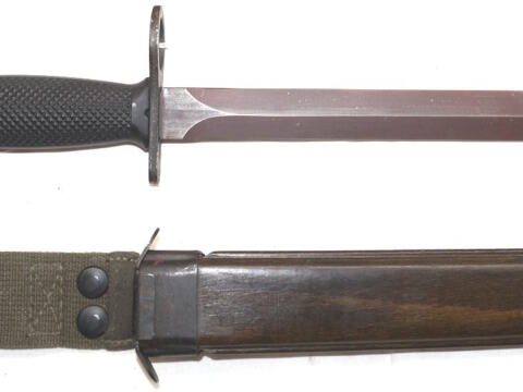 Eickhorn Double Edged long commercial M7 bayonet with scabbard.